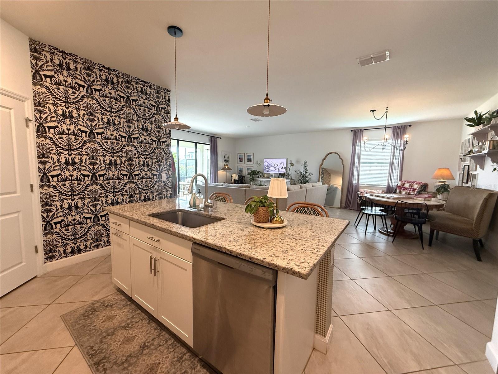 5132 Coral Reef Way Property Photo 6
