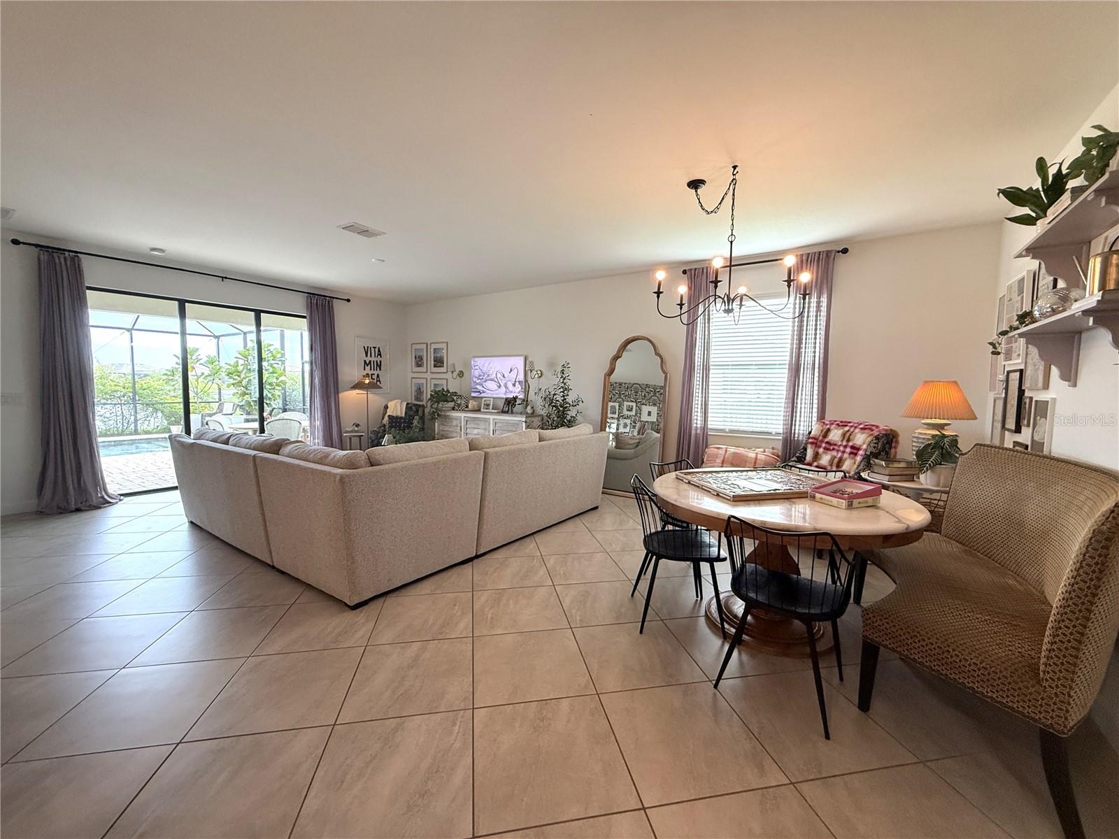 5132 Coral Reef Way Property Photo 8