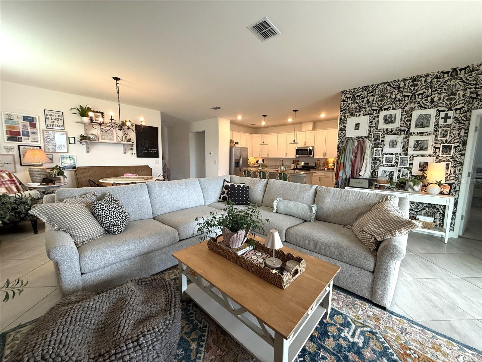 5132 Coral Reef Way Property Photo 11