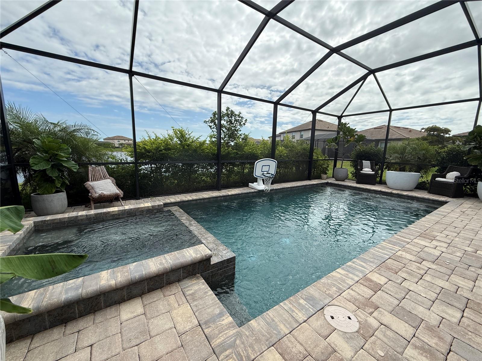 5132 Coral Reef Way Property Photo 26
