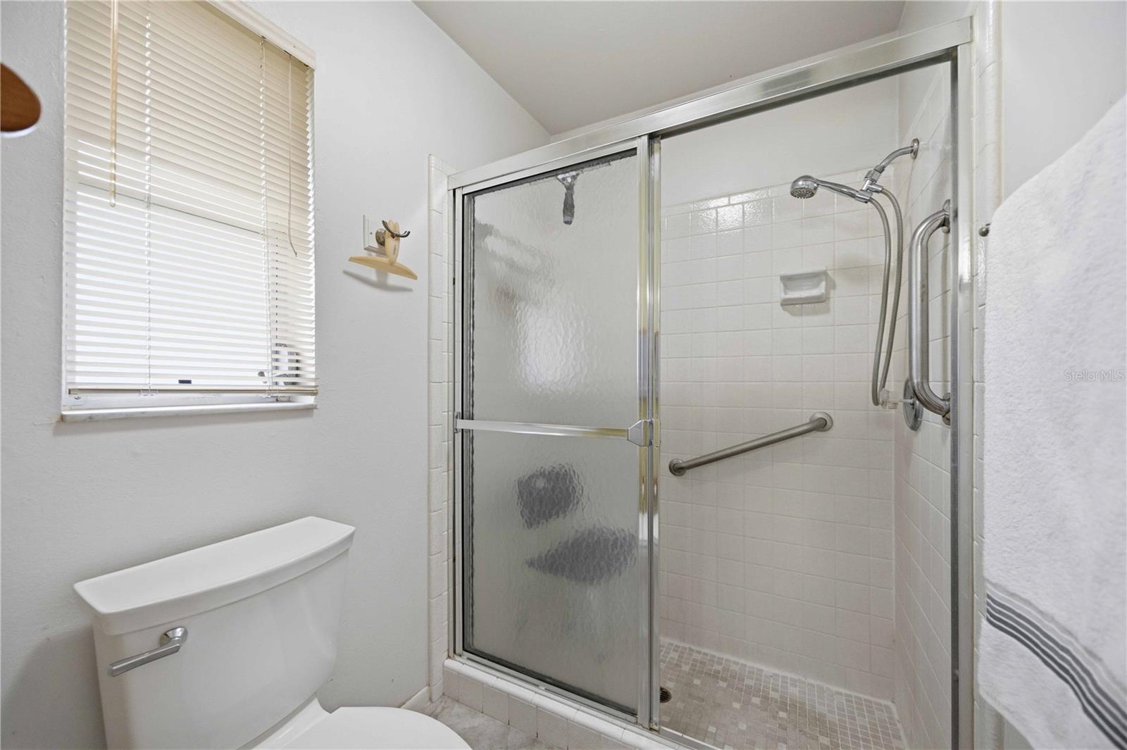 119 Van Dyck Dr Property Photo 26