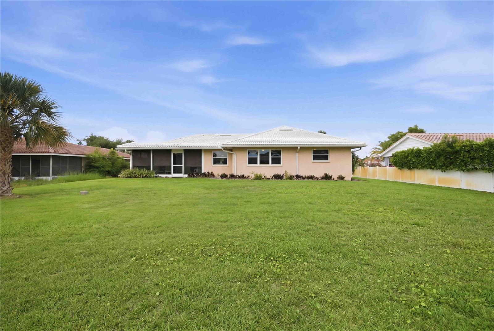 119 Van Dyck Dr Property Photo 52