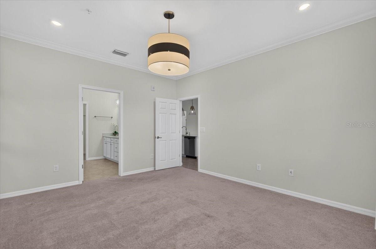 10059 Crooked Creek Dr #202 Property Photo 21