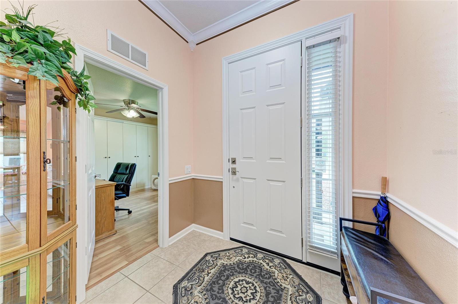 9882 50th Street Cir E Property Photo 5