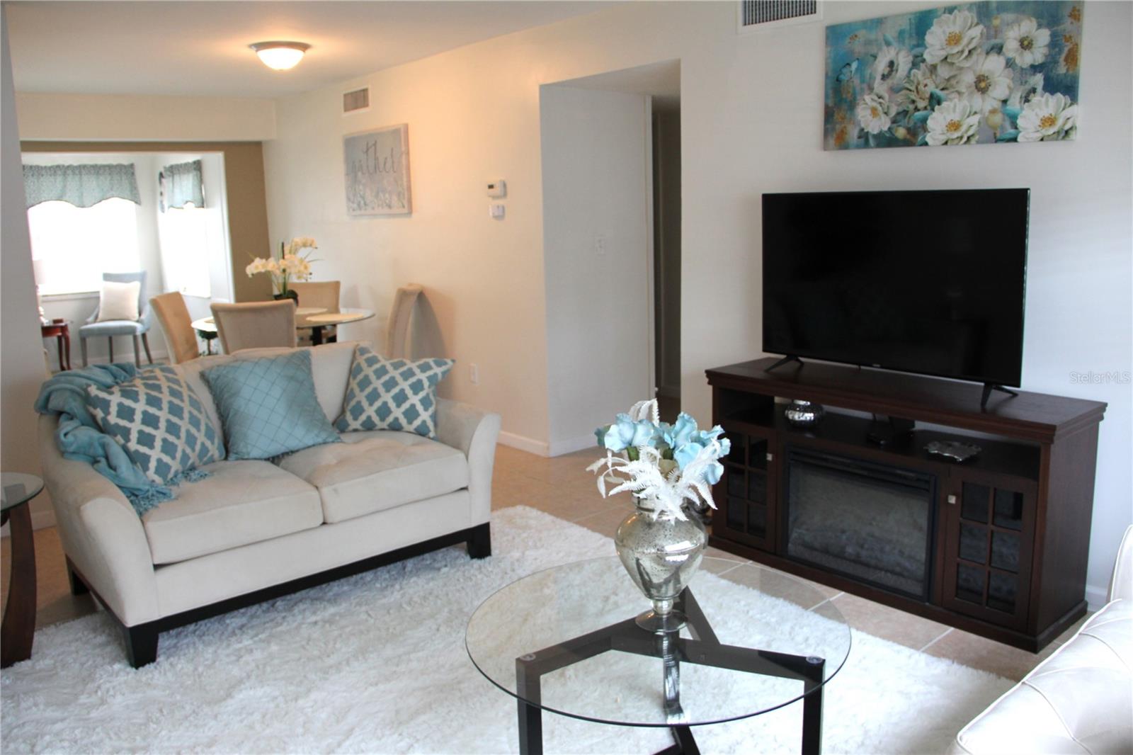 4158 Tamiami Trl #b6 Property Photo 6