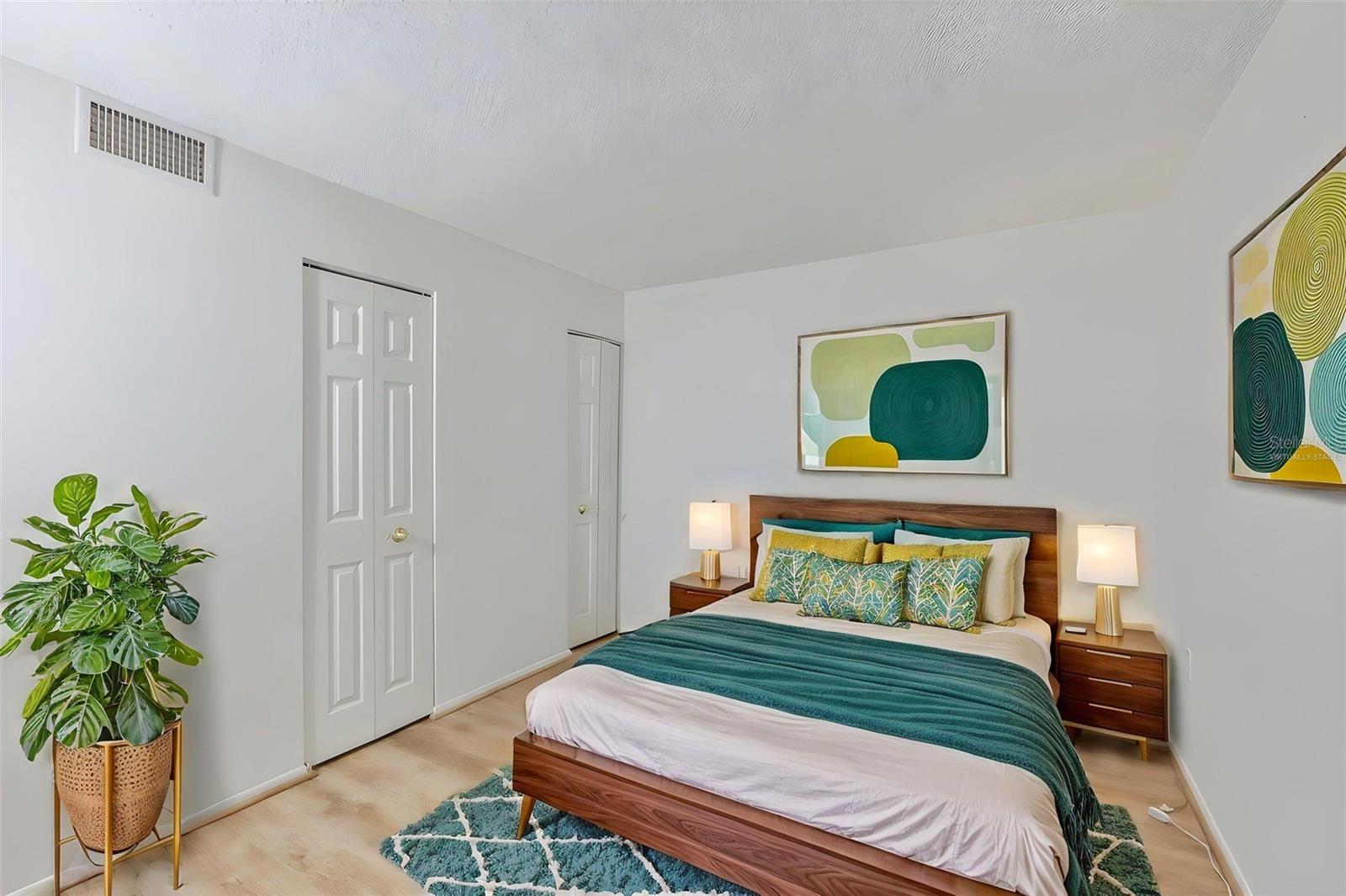 647 Woodlawn Dr #647 Property Photo 10