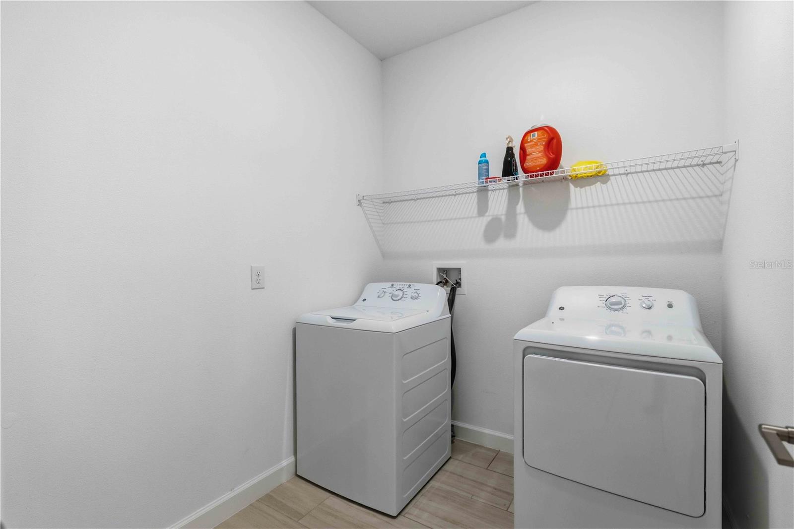 14325 17th Ct E Property Photo 19