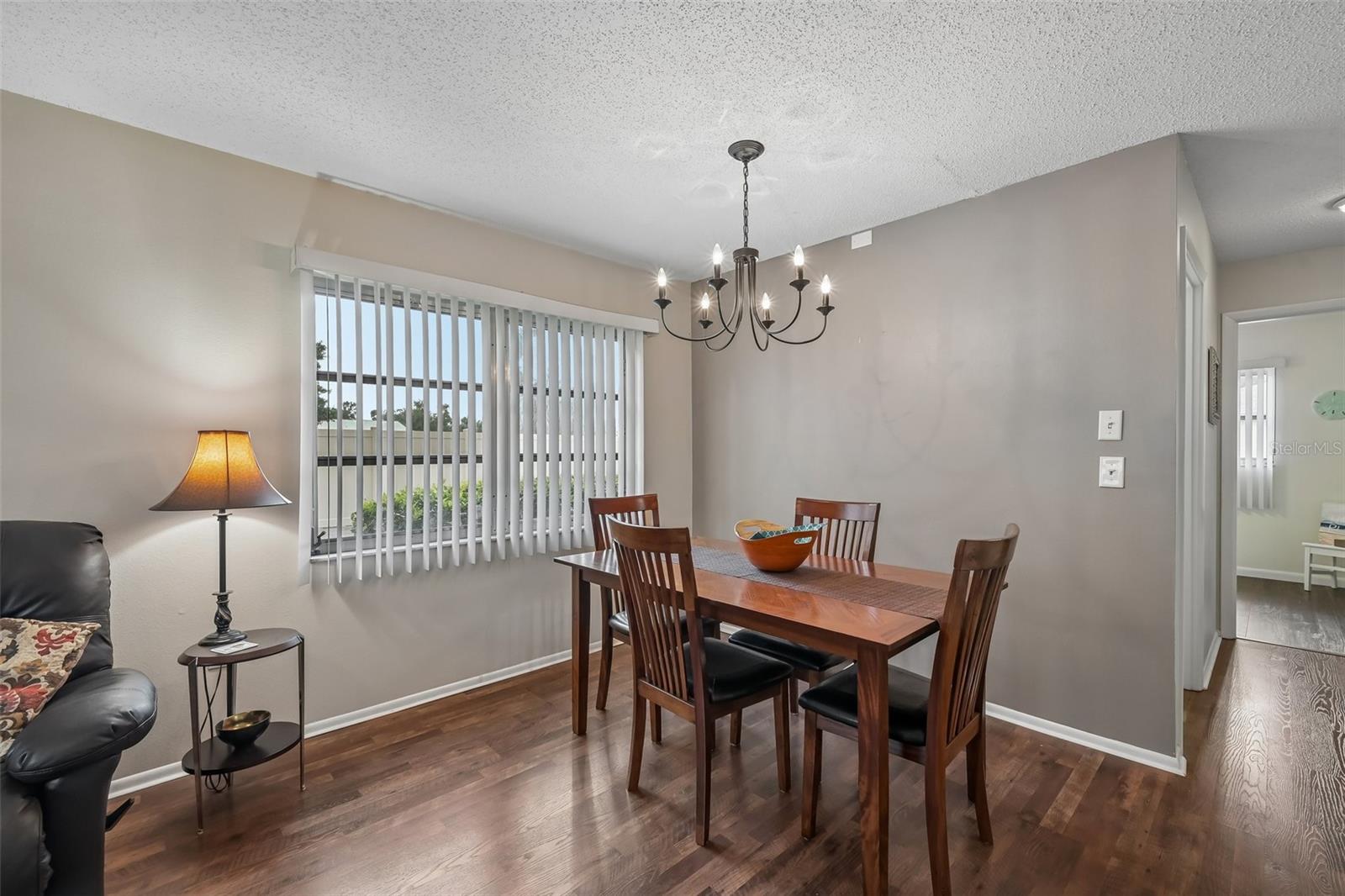 390 301 Blvd W #4d Property Photo 7