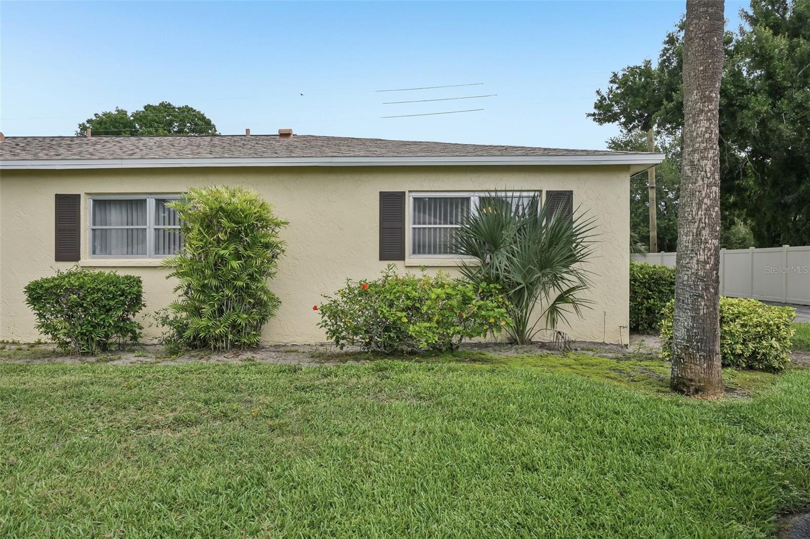 390 301 Blvd W #4d Property Photo 23