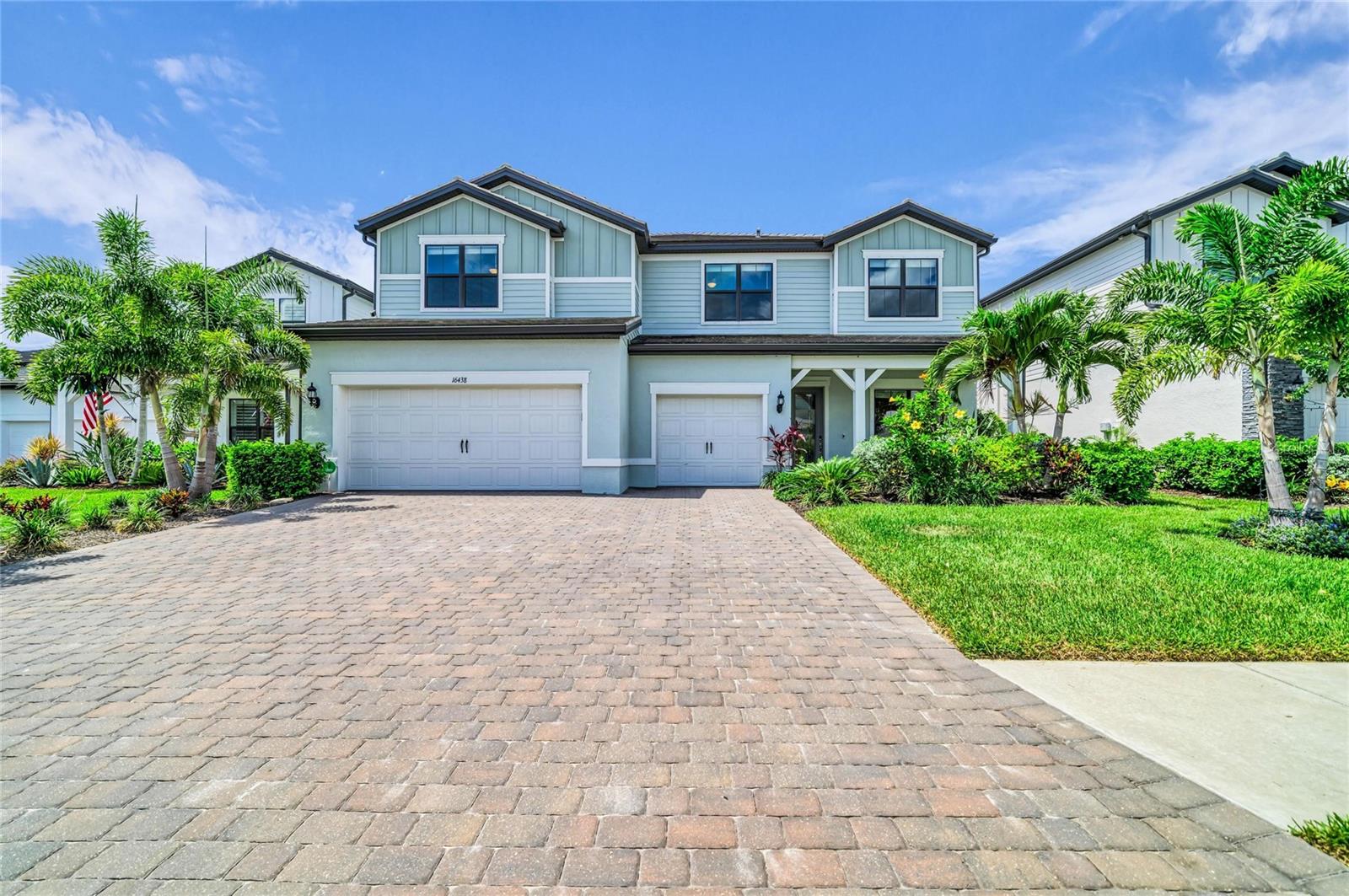 16438 Slate Pl Property Photo 3