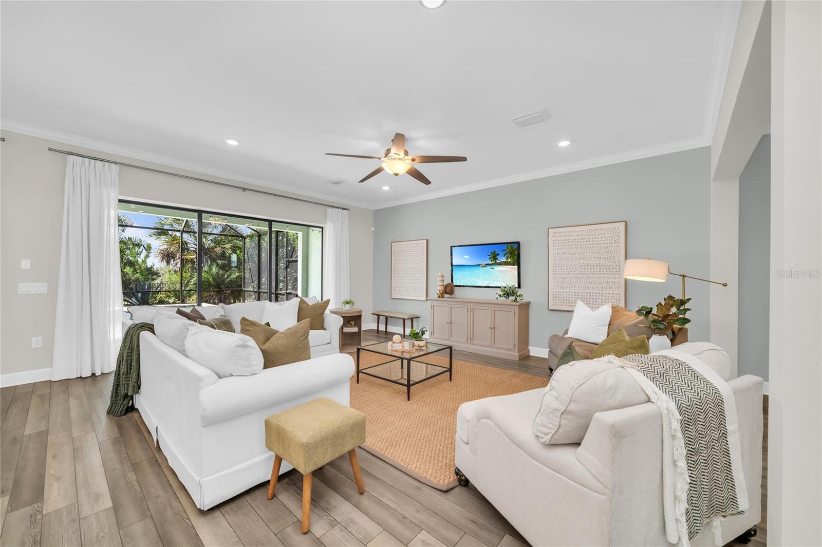 16438 Slate Pl Property Photo 15