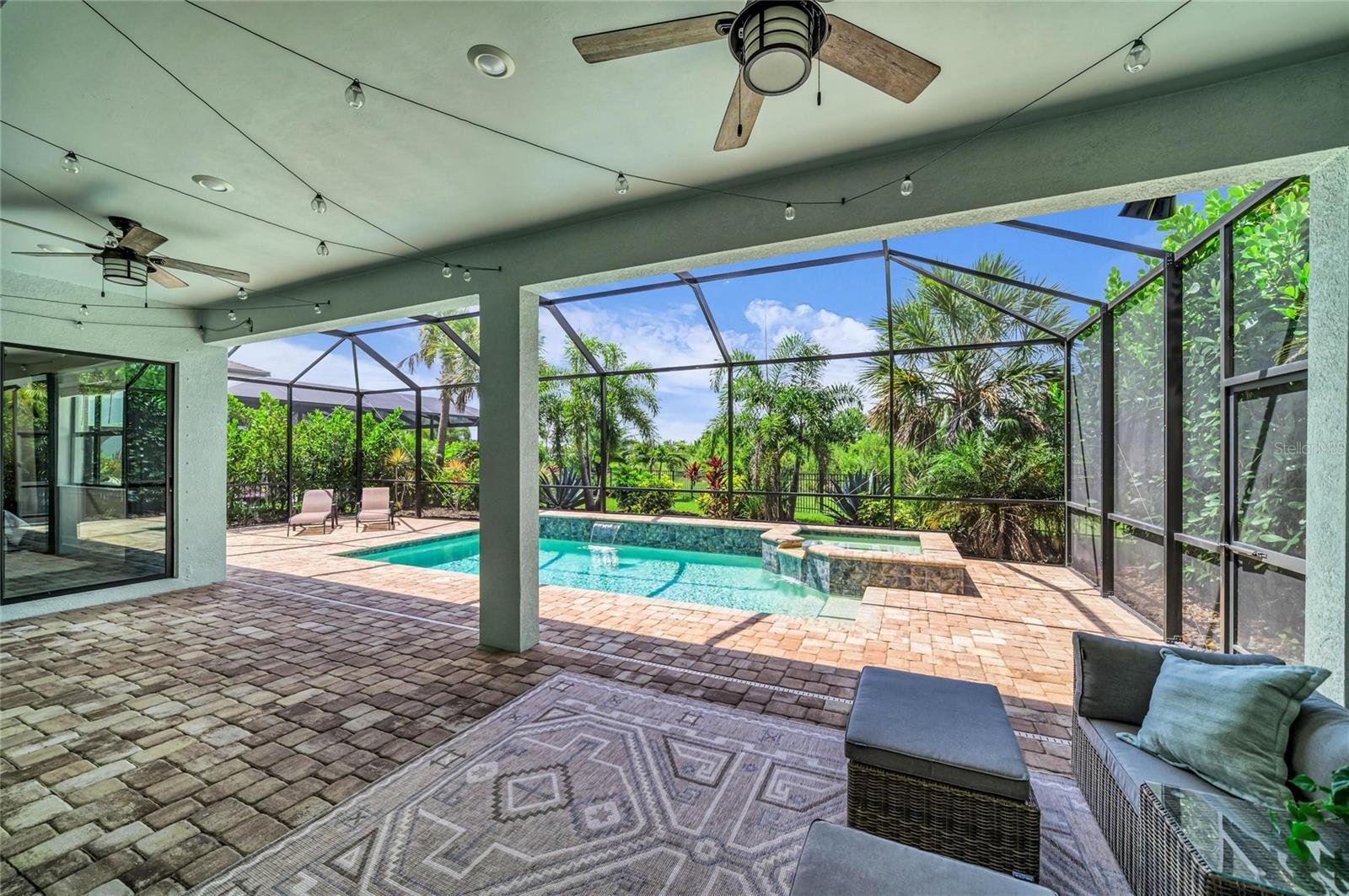 16438 Slate Pl Property Photo 17