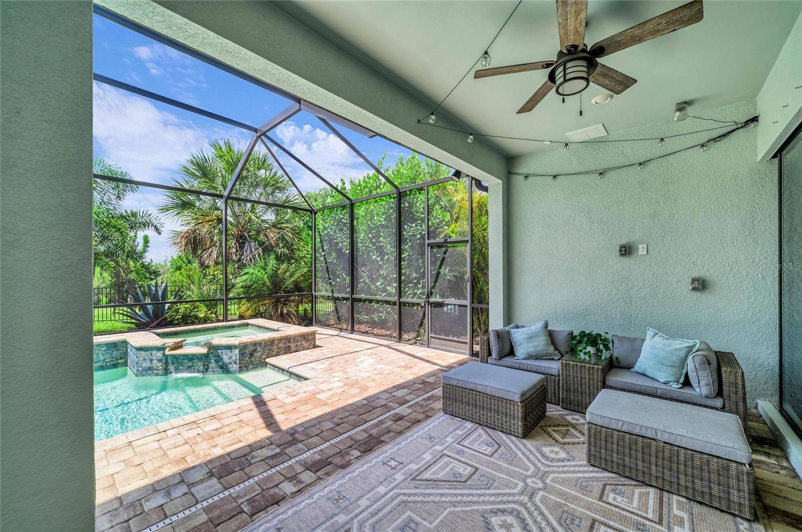 16438 Slate Pl Property Photo 18