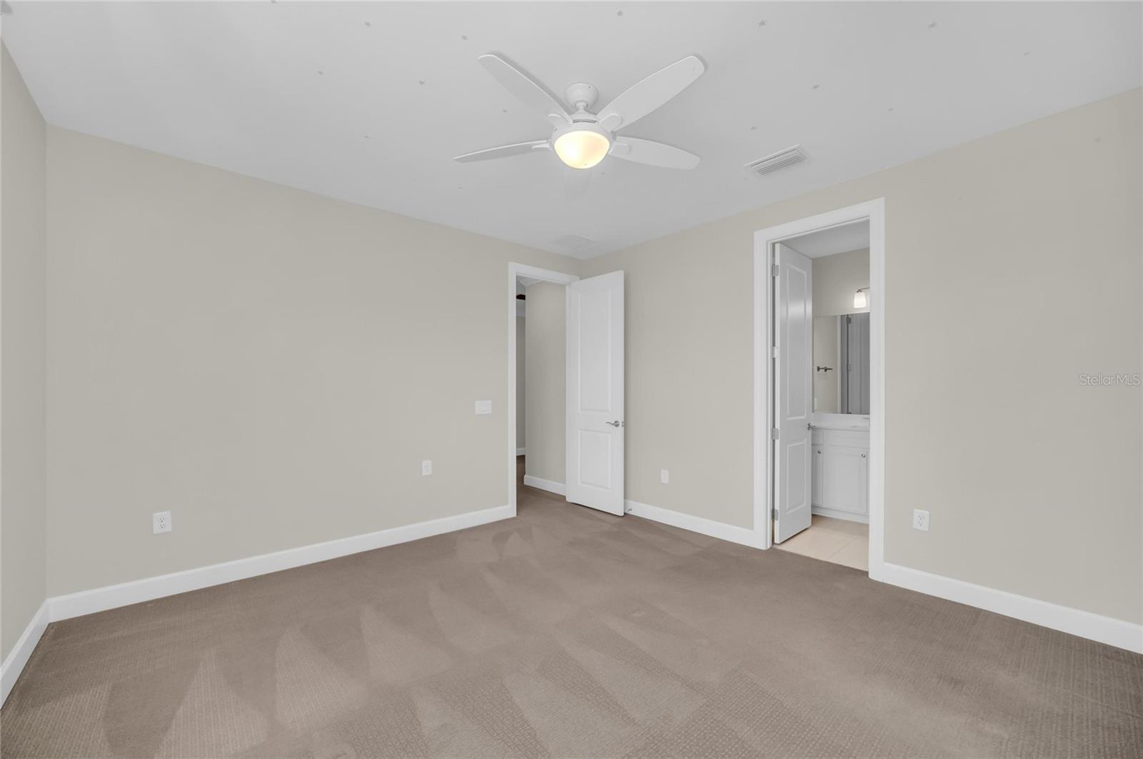 16438 Slate Pl Property Photo 44