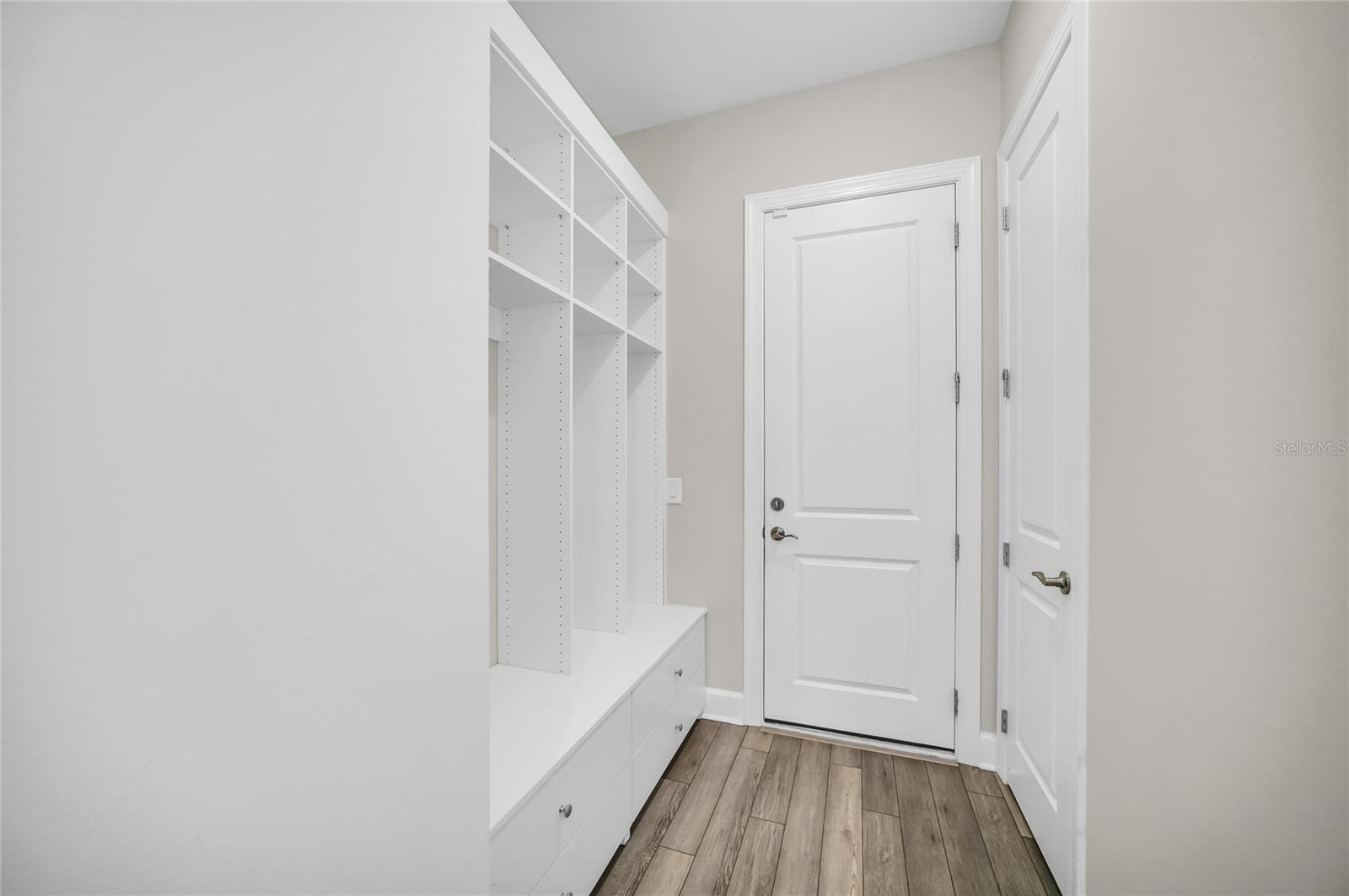 16438 Slate Pl Property Photo 50