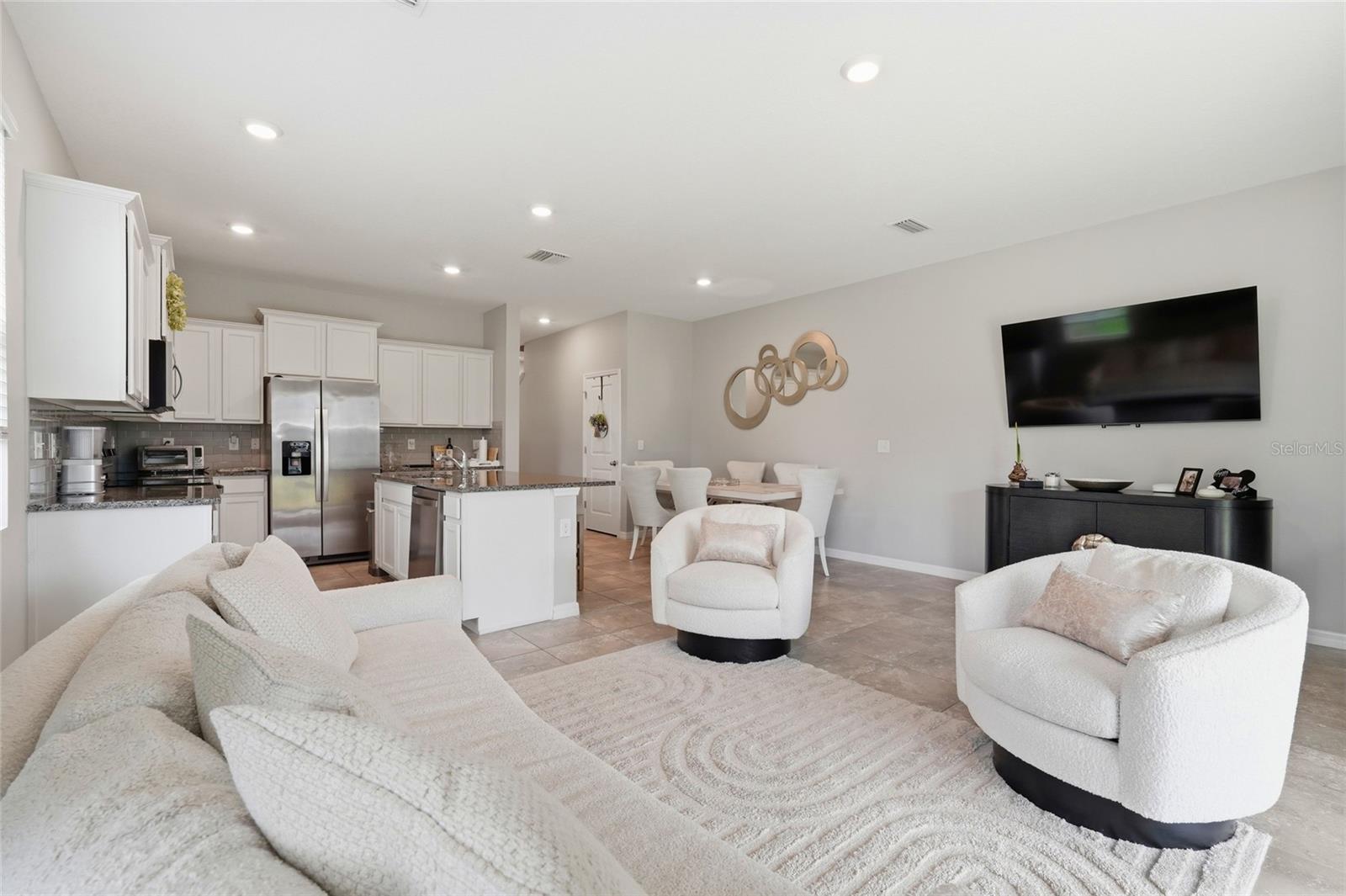 6537 Serenity Fall Ln Property Photo 7