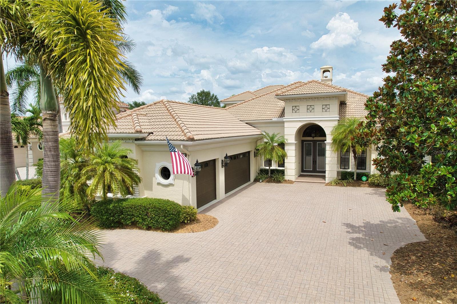6919 DOMINION LN