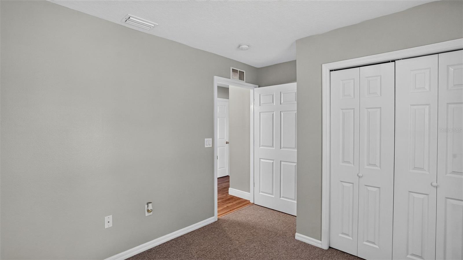788 N Charles Ave Property Photo 12