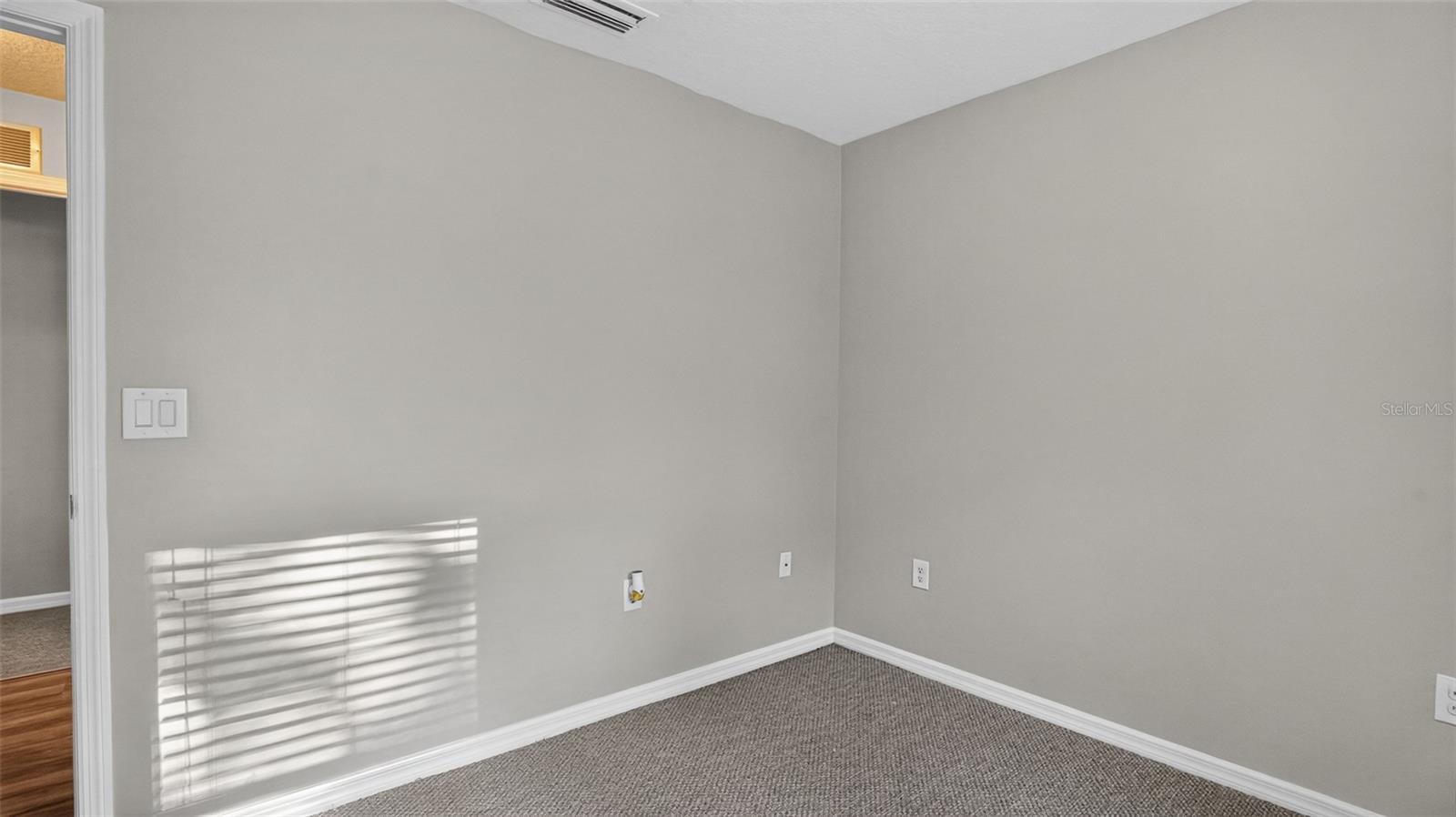 788 N Charles Ave Property Photo 13