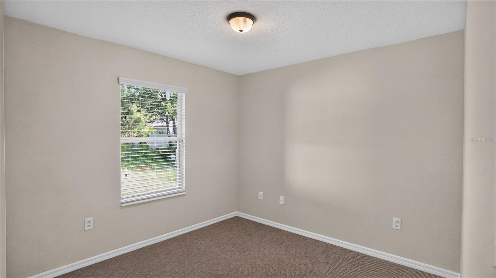 788 N Charles Ave Property Photo 24