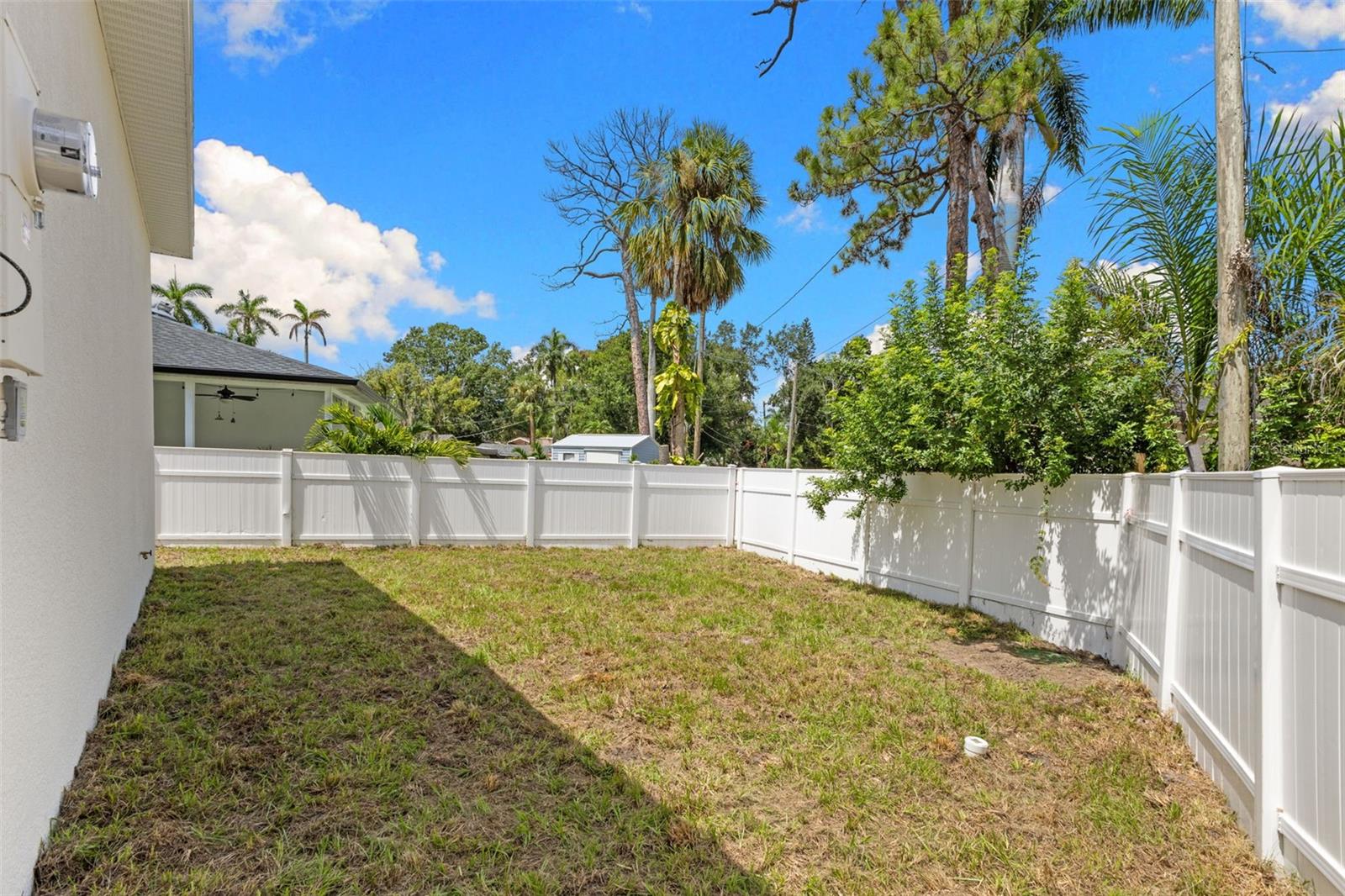 120 Brown St Property Photo 25