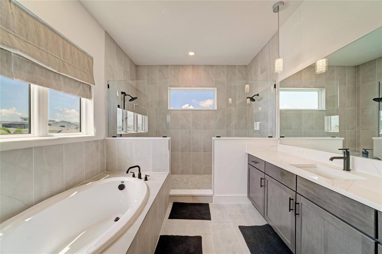 5935 Cat Claw Ln Property Photo 23
