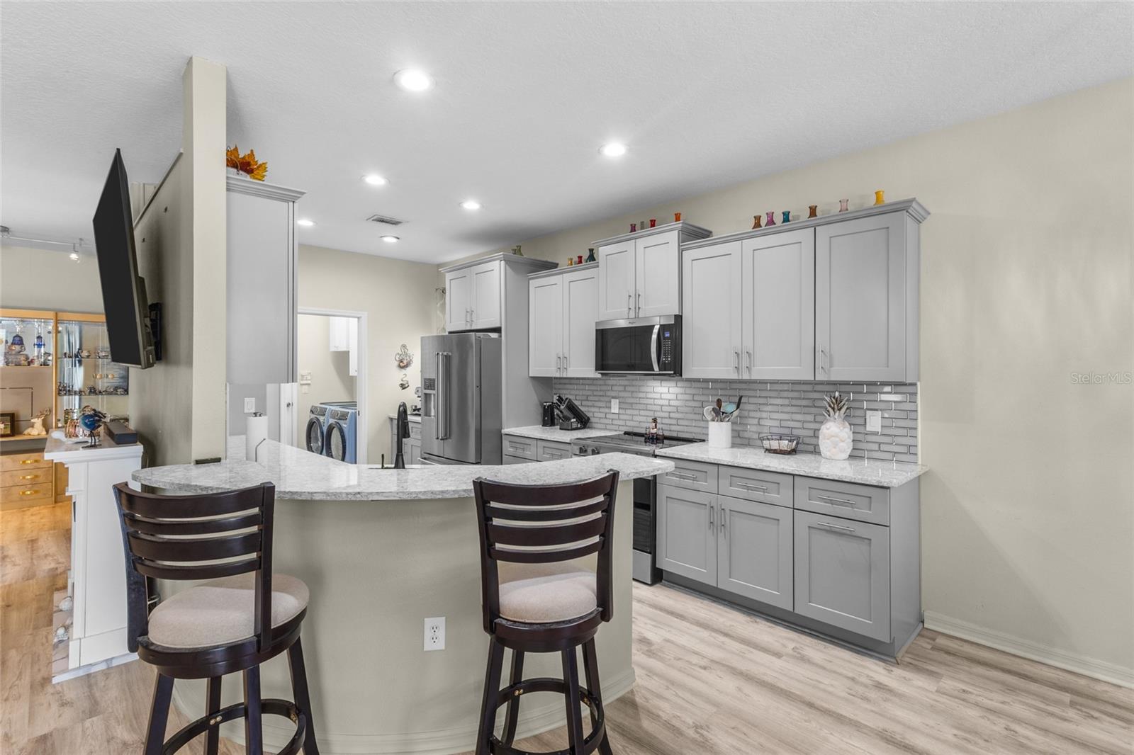 4527 Ferrys Mill Pl Property Photo 11