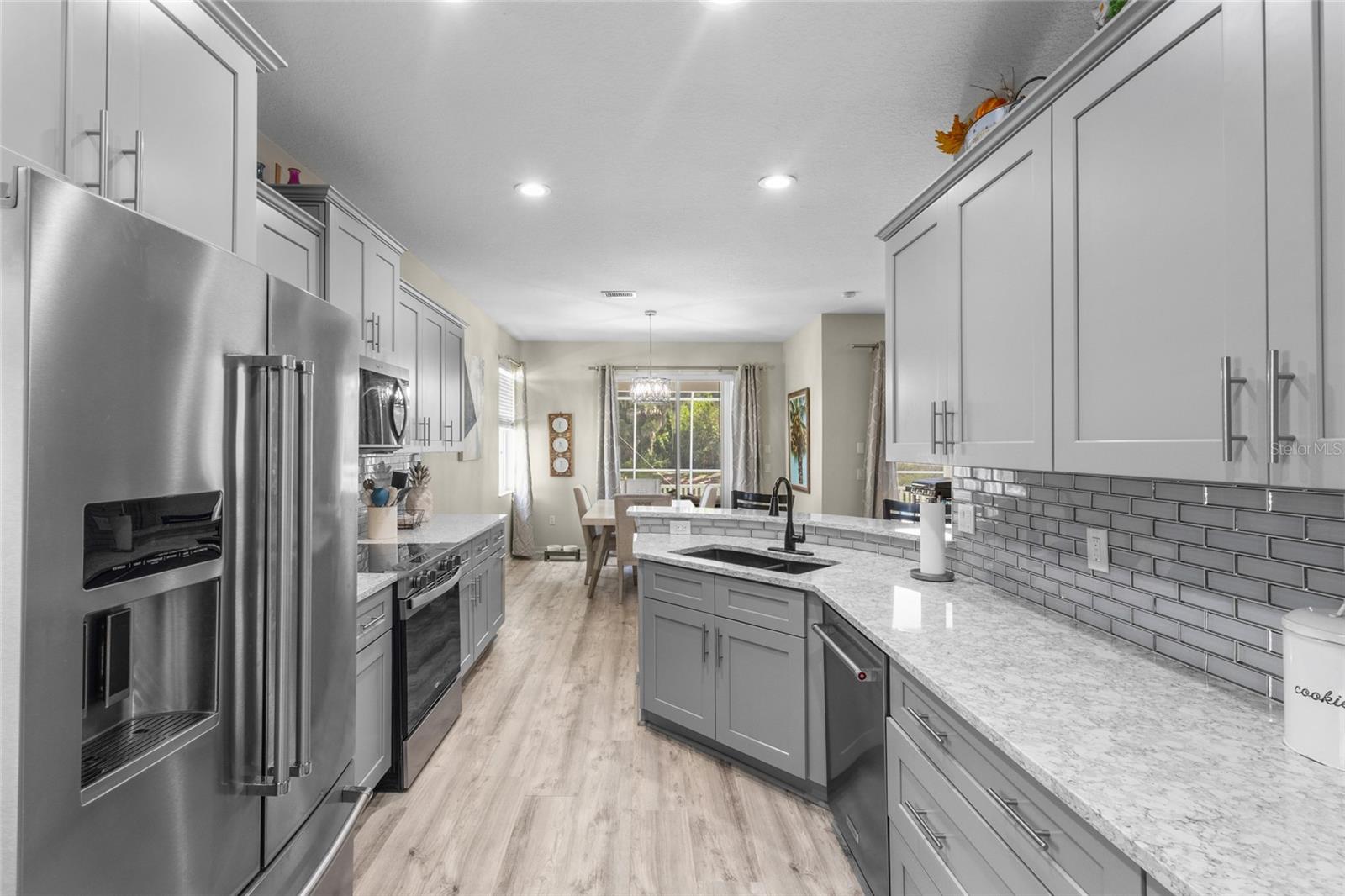 4527 Ferrys Mill Pl Property Photo 14