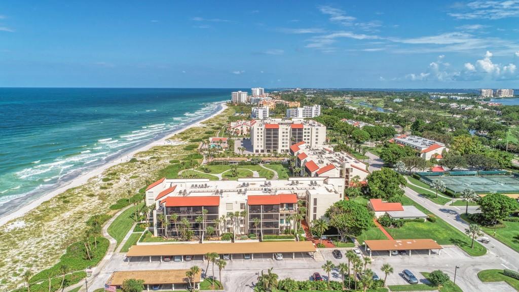 1975 GULF OF MEXICO DR #G4-401 Property Photo 1