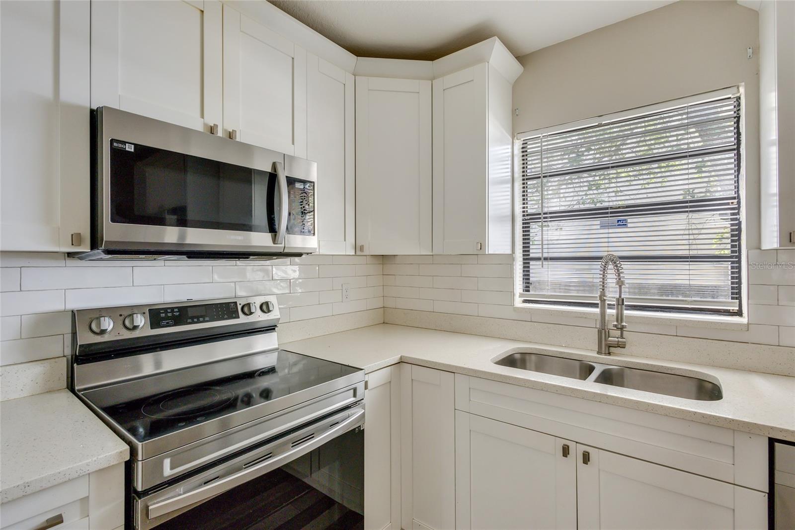 3810 W Cleveland St Property Photo 14
