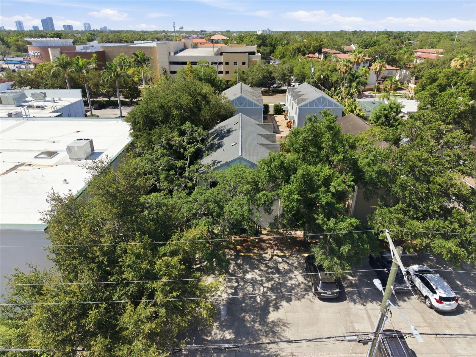 3810 W Cleveland St Property Photo 31