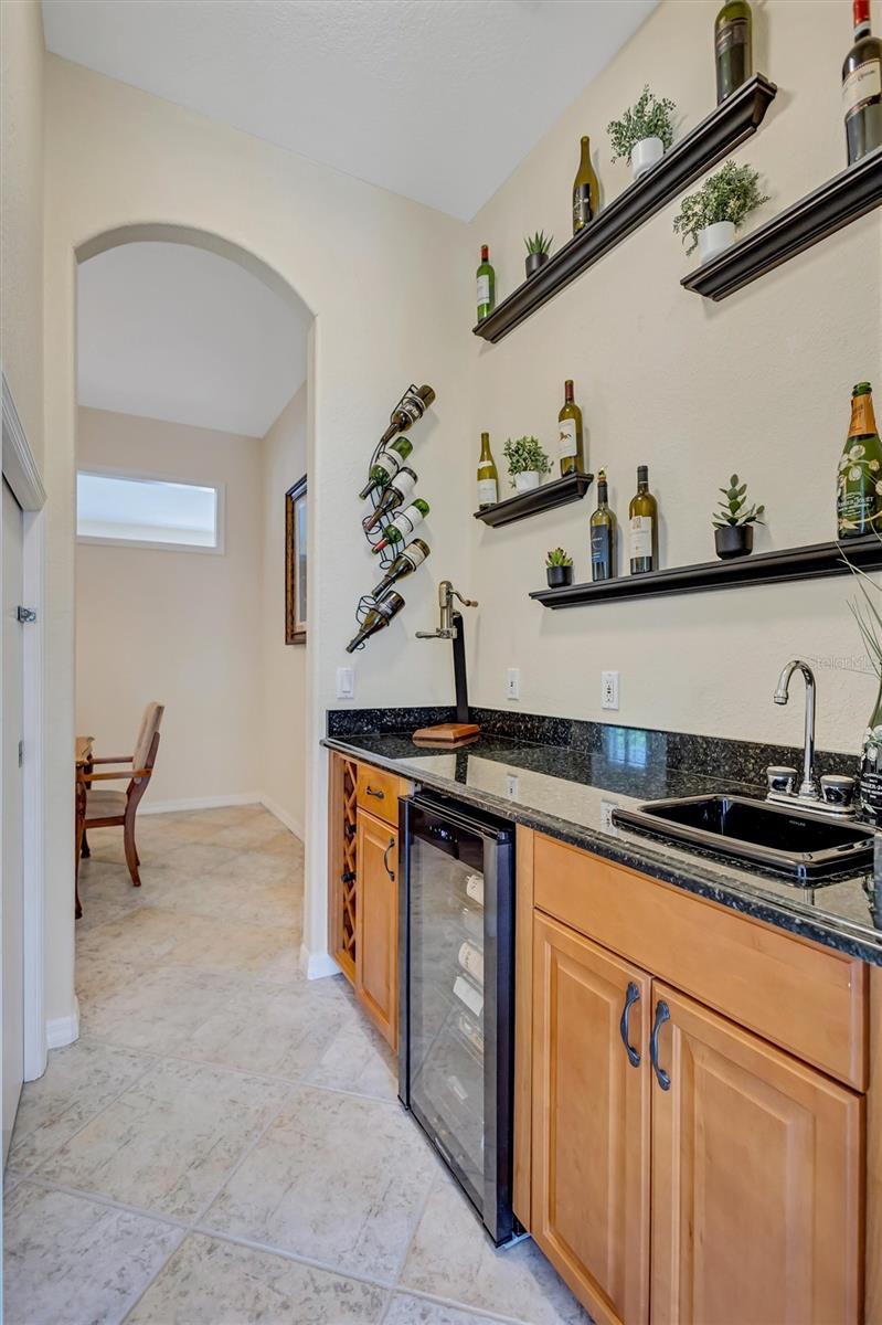 360 46th Ct E Property Photo 14