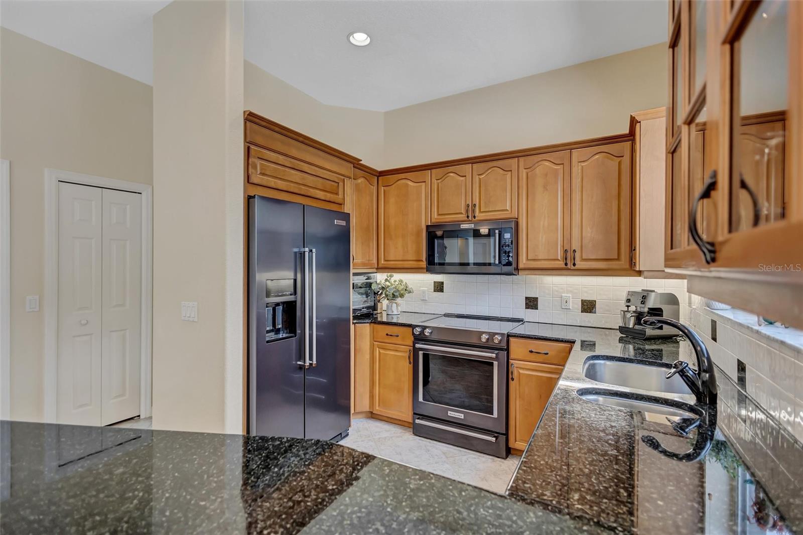 360 46th Ct E Property Photo 25