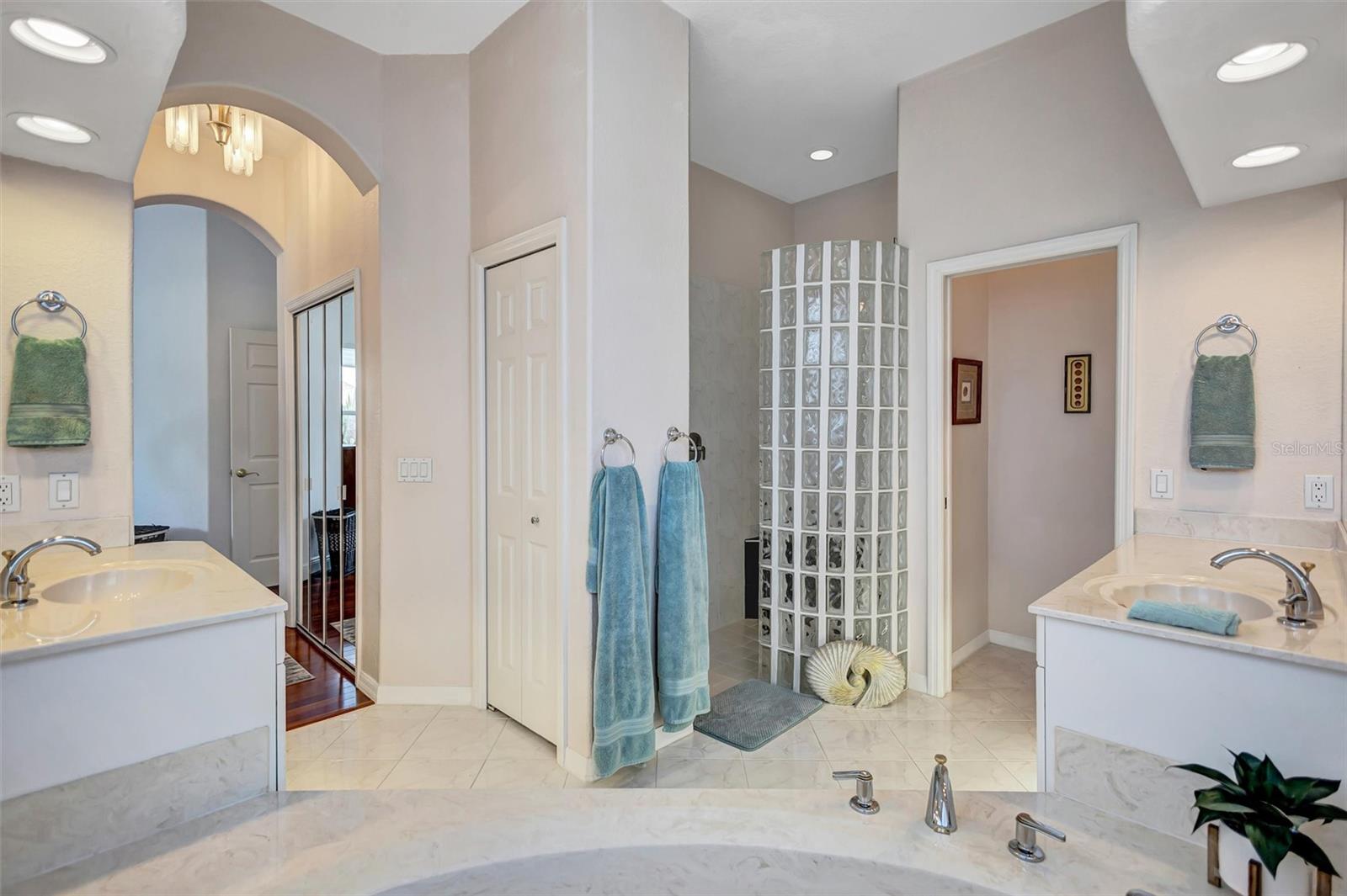 360 46th Ct E Property Photo 30
