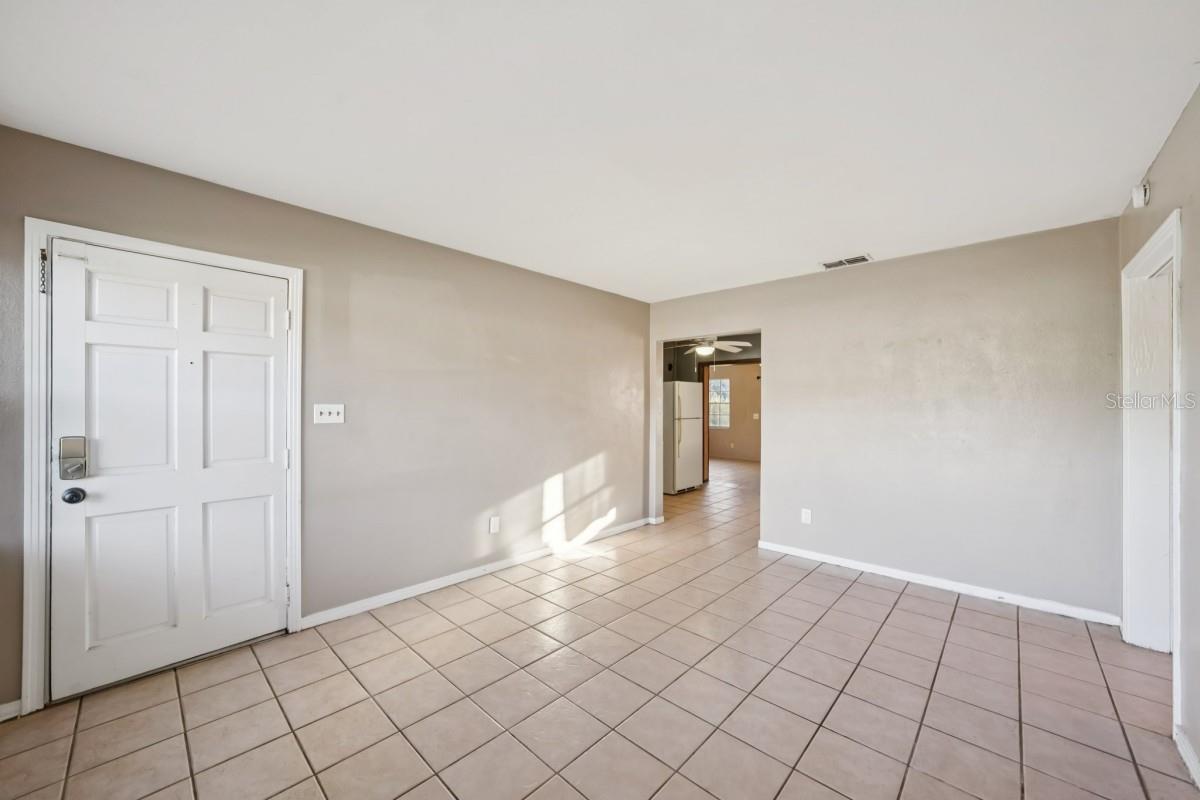 603 Oak Ridge Dr Property Photo 4