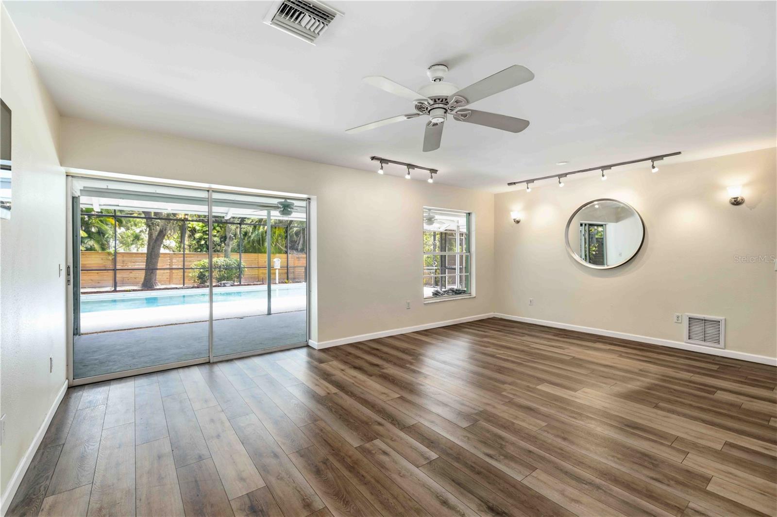 3629 Egerton Cir Property Photo 7