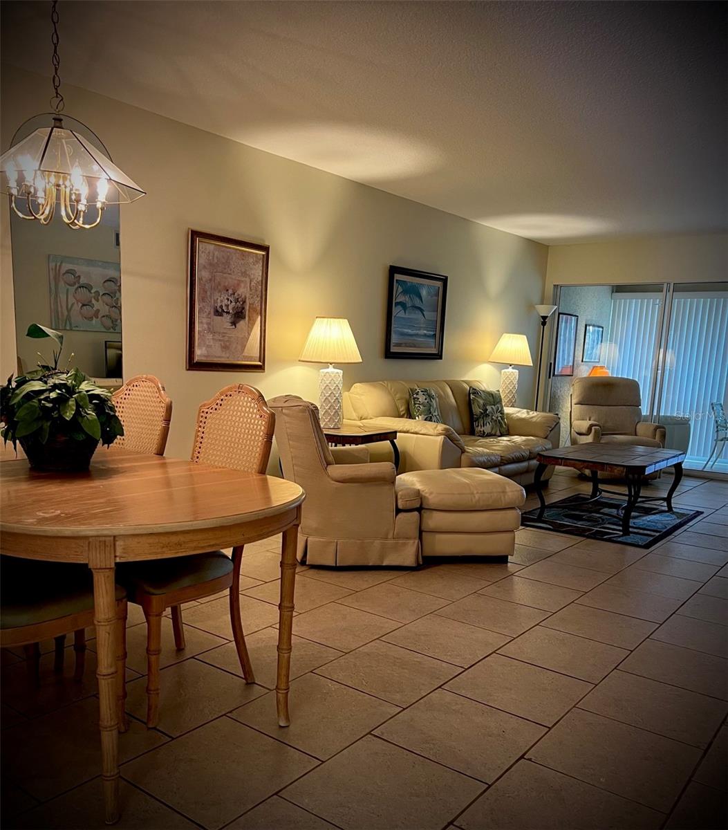 A4697105 Property Photo 4