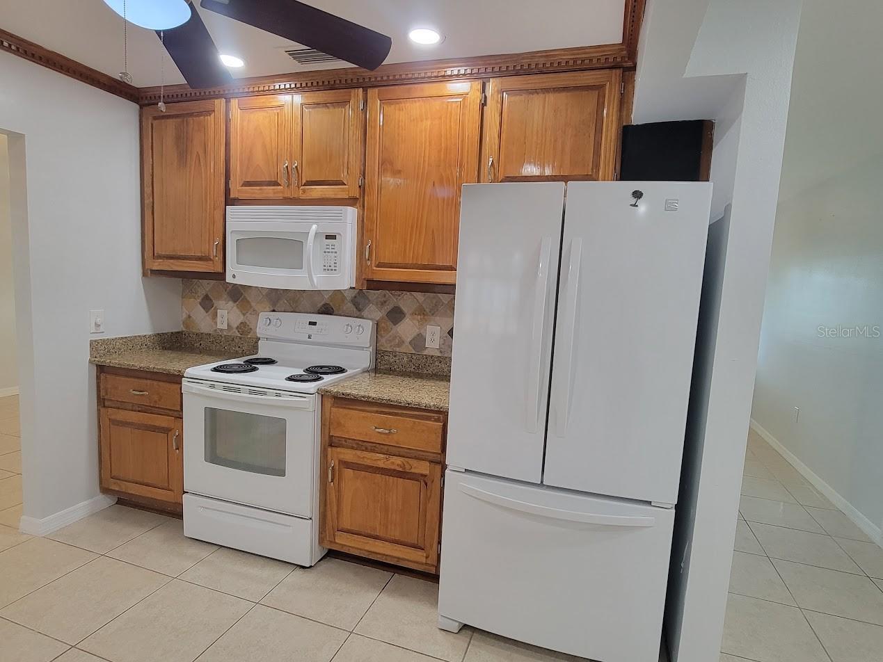 1460 Schenley St Property Photo 2