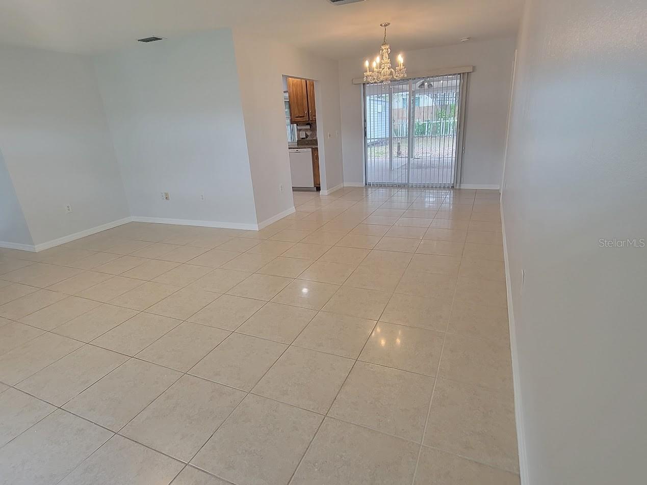 1460 Schenley St Property Photo 6