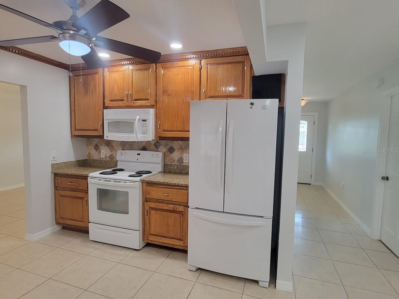 1460 Schenley St Property Photo 13