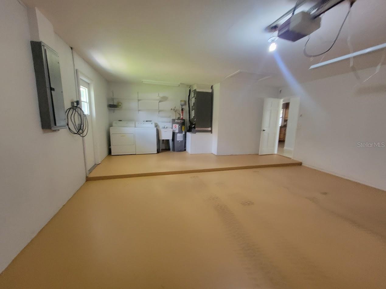 1460 Schenley St Property Photo 29