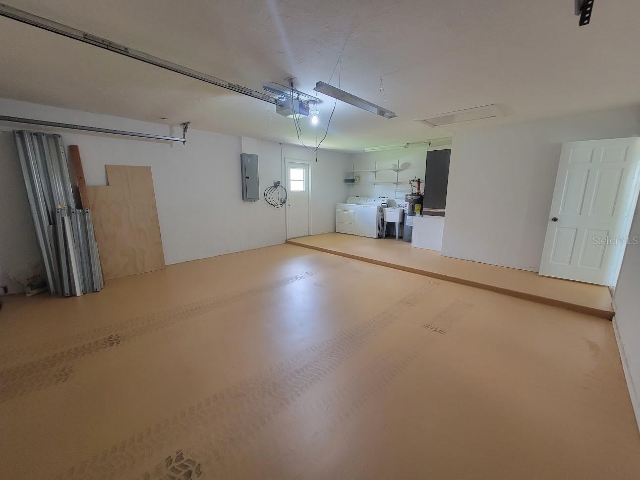 1460 Schenley St Property Photo 30