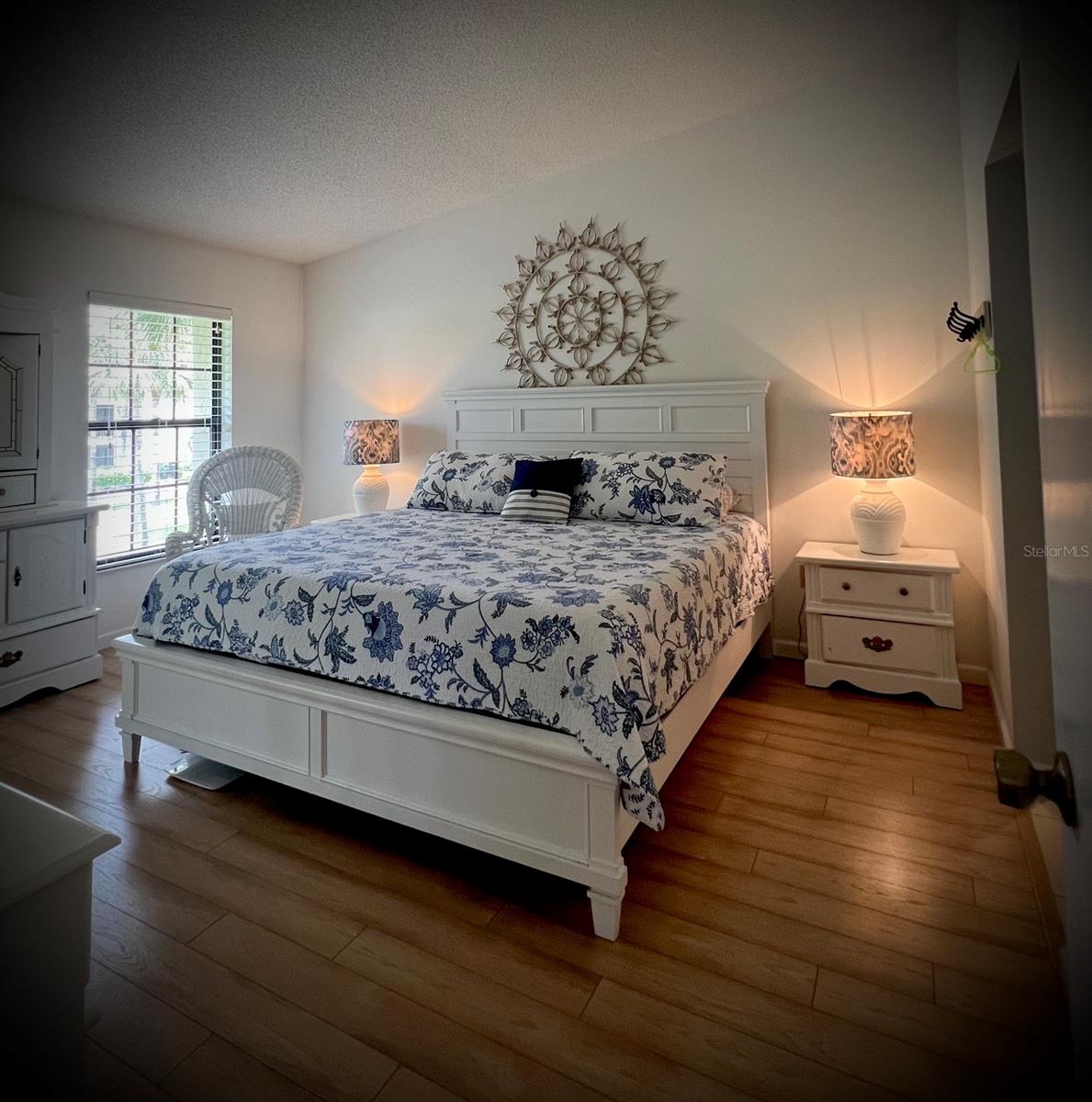 4606 Weybridge #26 Property Photo 15