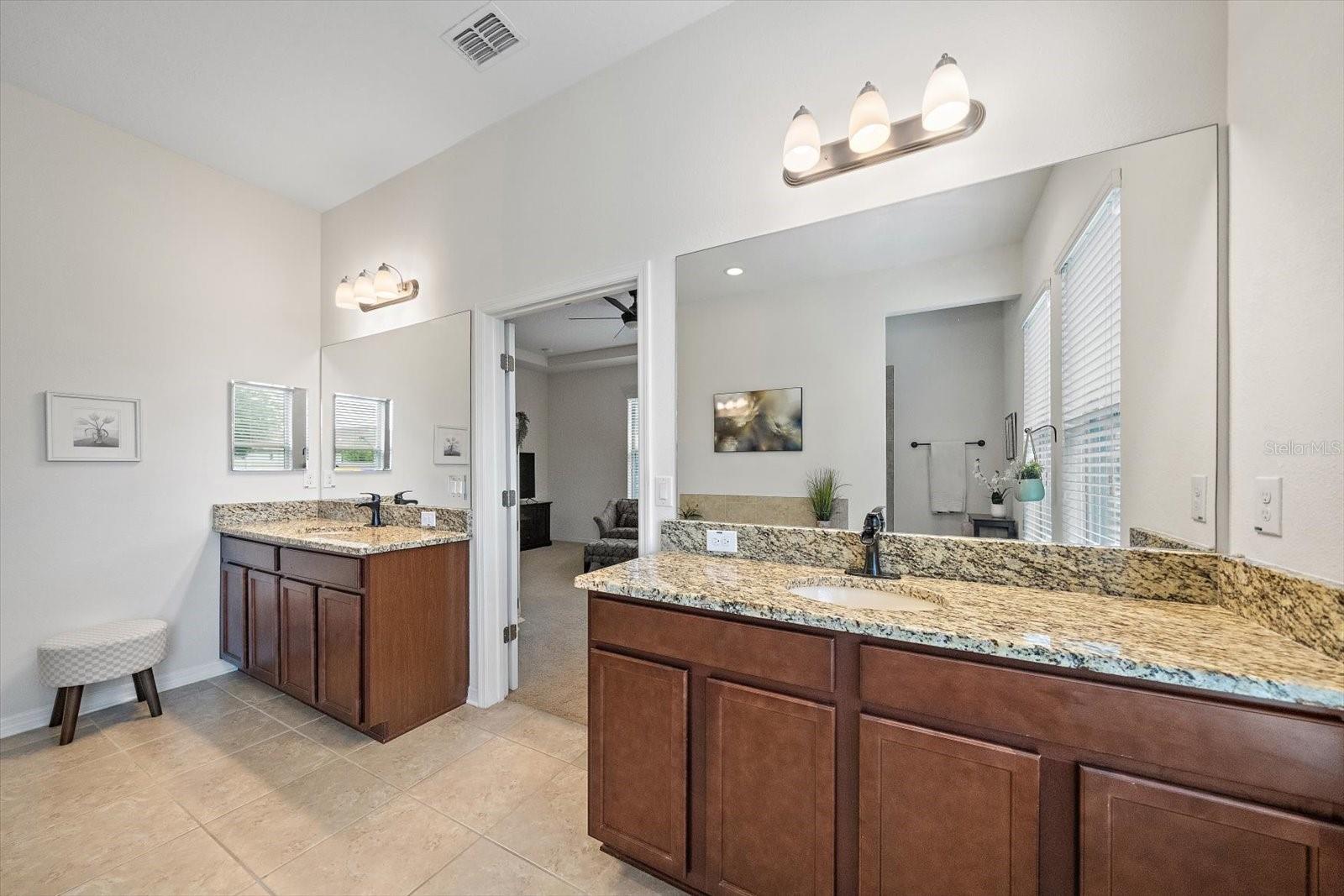 12940 Bliss Loop Property Photo 32
