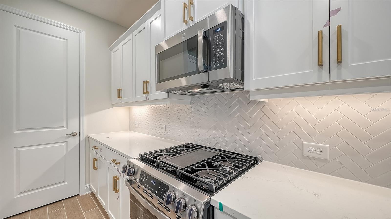 9940 Crystal Isles Cir Property Photo 12