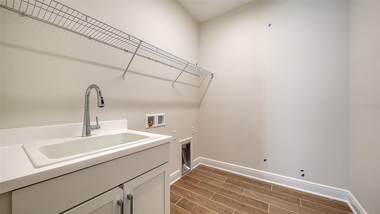 9940 Crystal Isles Cir Property Photo 39