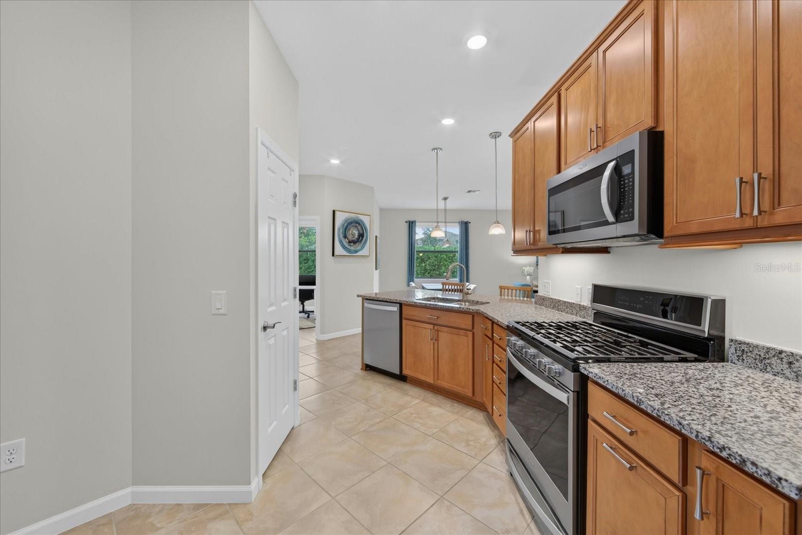 17658 Camden Dr Property Photo 13