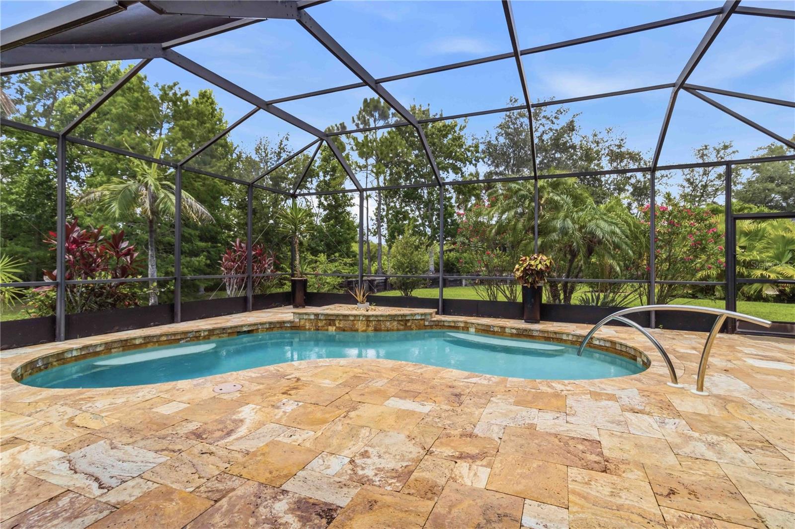 8057 Rio Bella Pl Property Photo 4