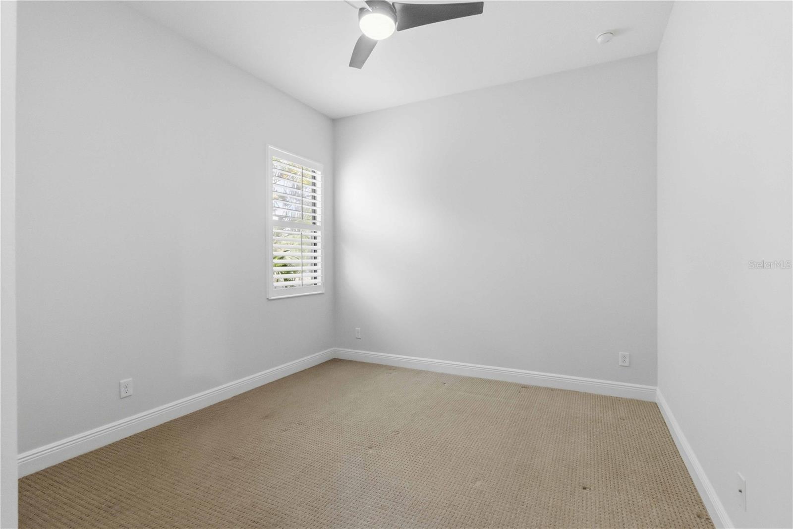 8057 Rio Bella Pl Property Photo 30
