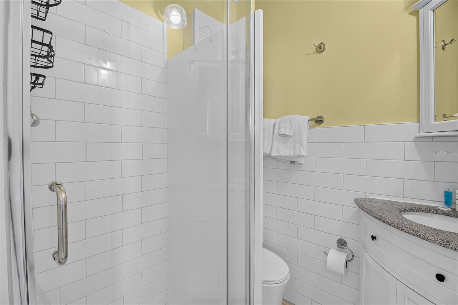 908 Villas Dr #10 Property Photo 14